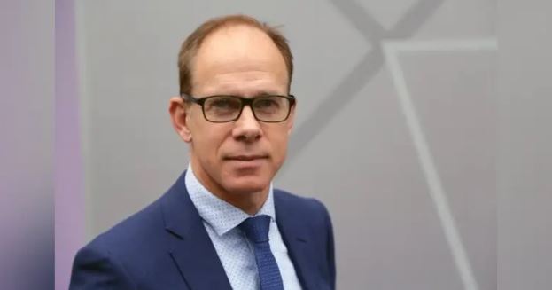 Professor Robert Thomas, MD — Consultant Oncologist and Clinical Researcher